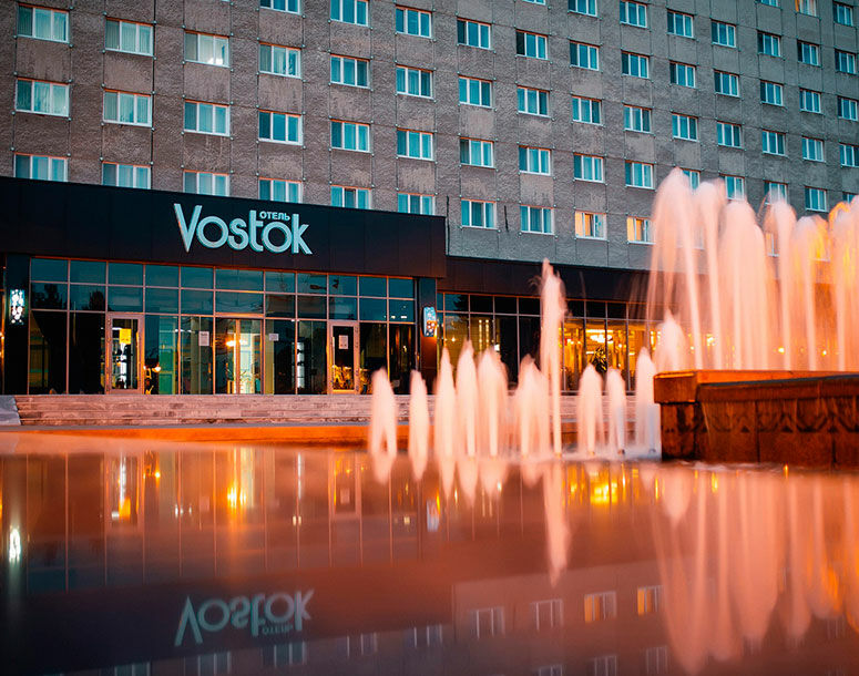 Vostok Hotel Тюмен Екстериор снимка